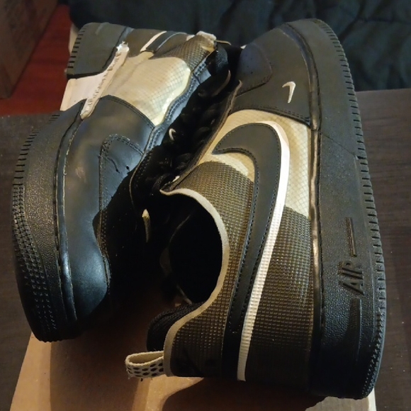 Nike Air Force 1 Low React Black and White Mens 13 - Picture 8 of 9
